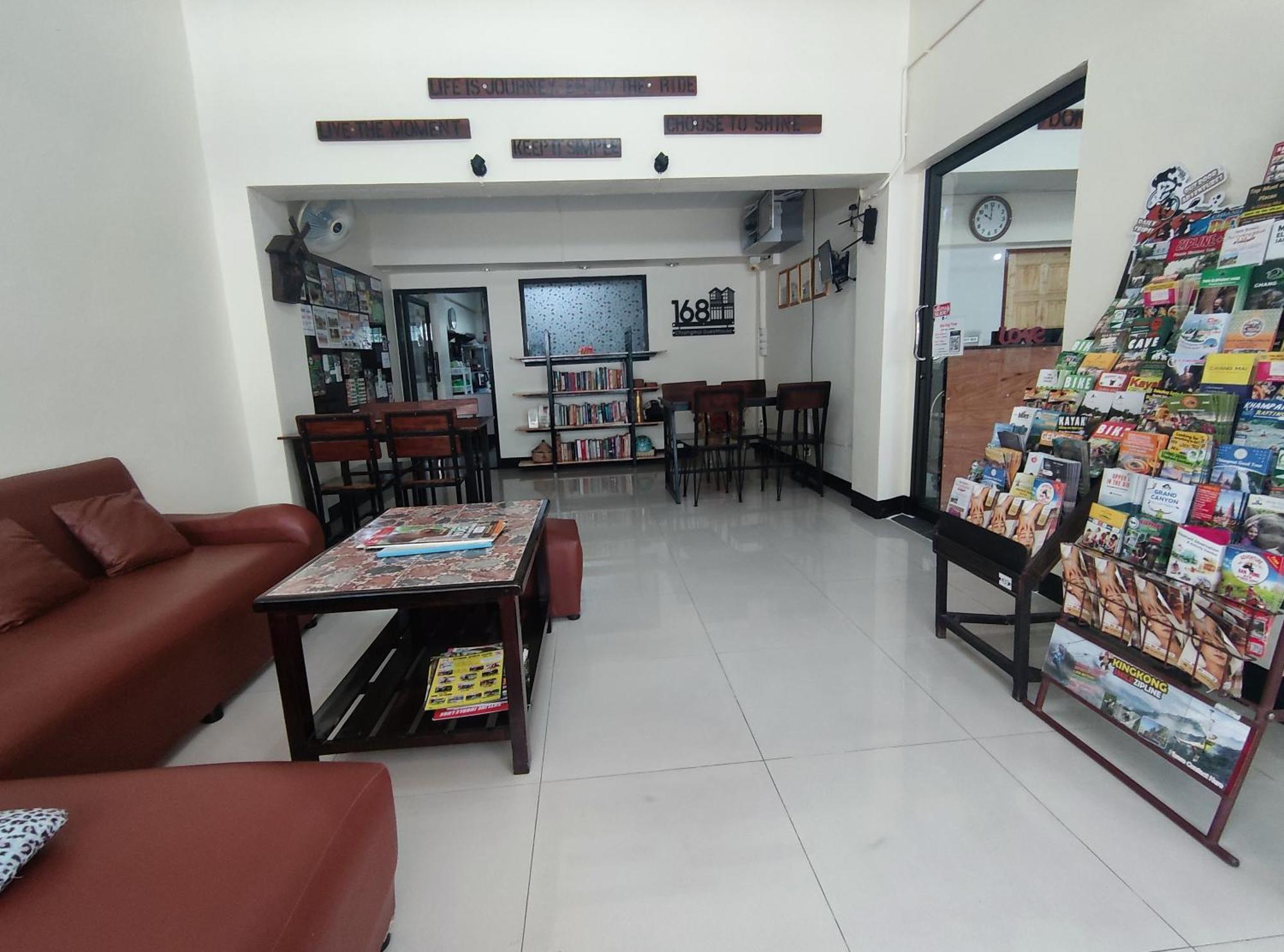 168 Chiangmai Guesthouse Chiang Mai Extérieur photo